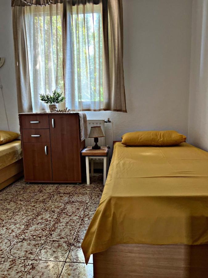 Apartment Villa Angelina, 70M From The Beach, Free Parking Novigrad Istria 外观 照片